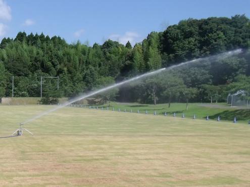 【グランド散水】芝生グランドの散水（宮崎市）